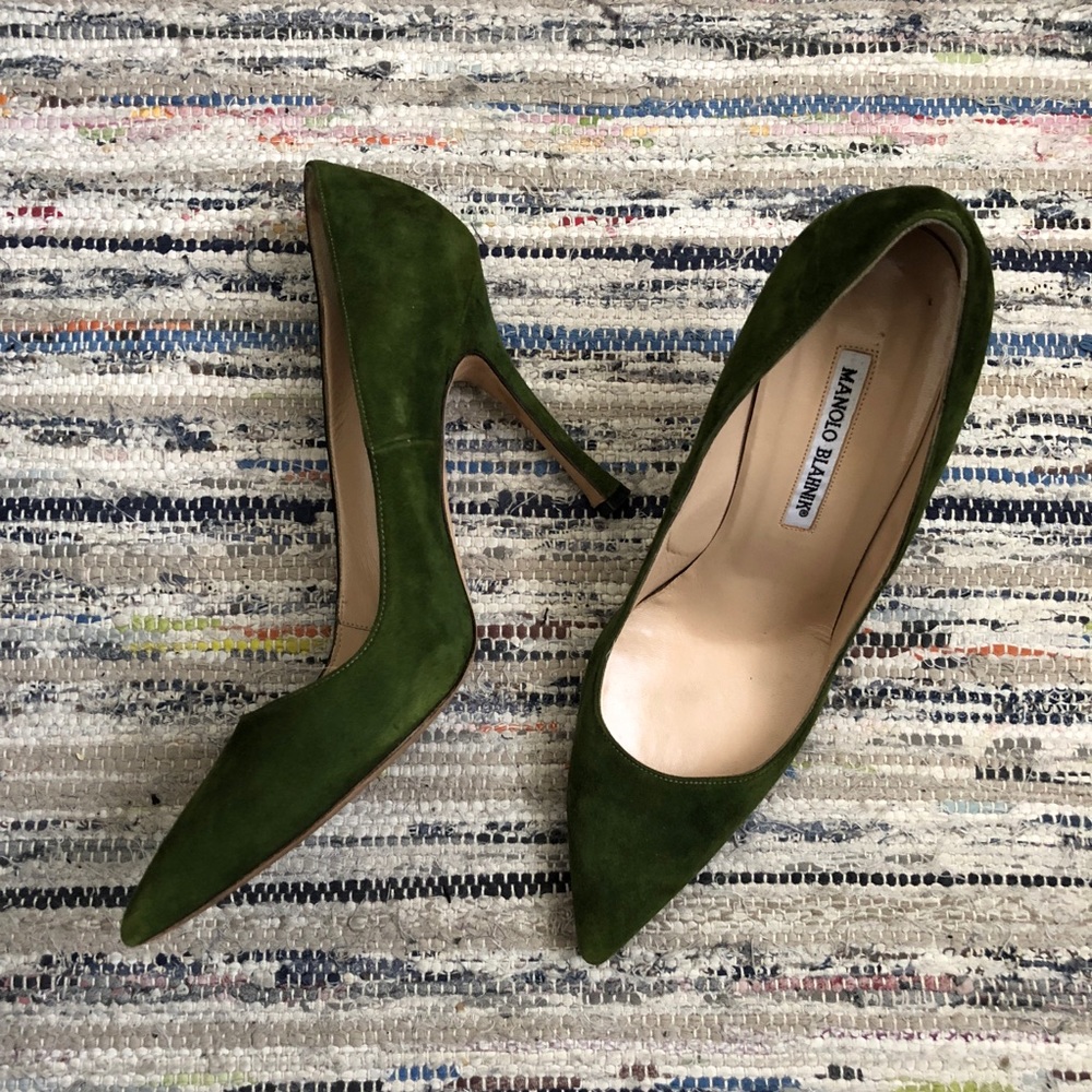 Manolo Blahnik Green Suede Pointed-Toe Stiletto Pumps